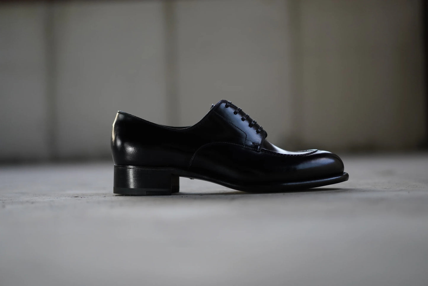 Le Yucca's new u-tip shoes