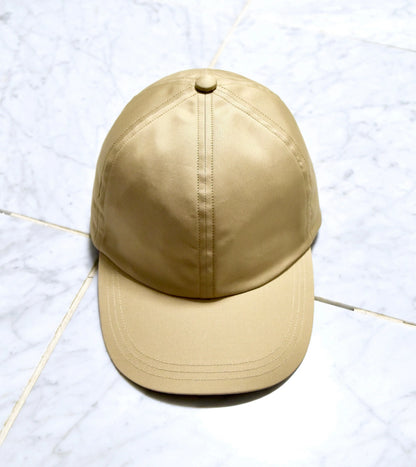 The cap waterproof gabardine