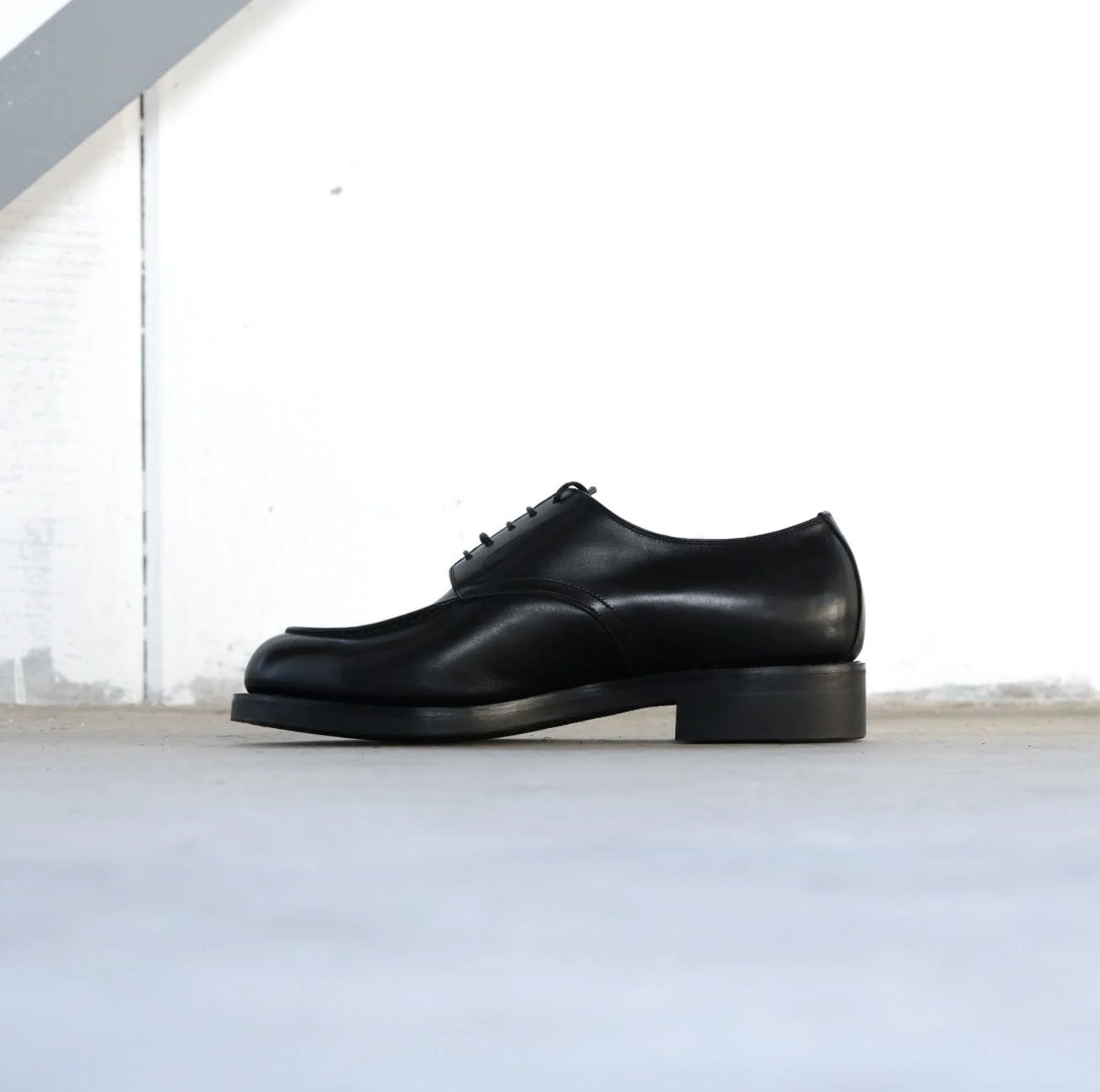 forme hand mocca blucher